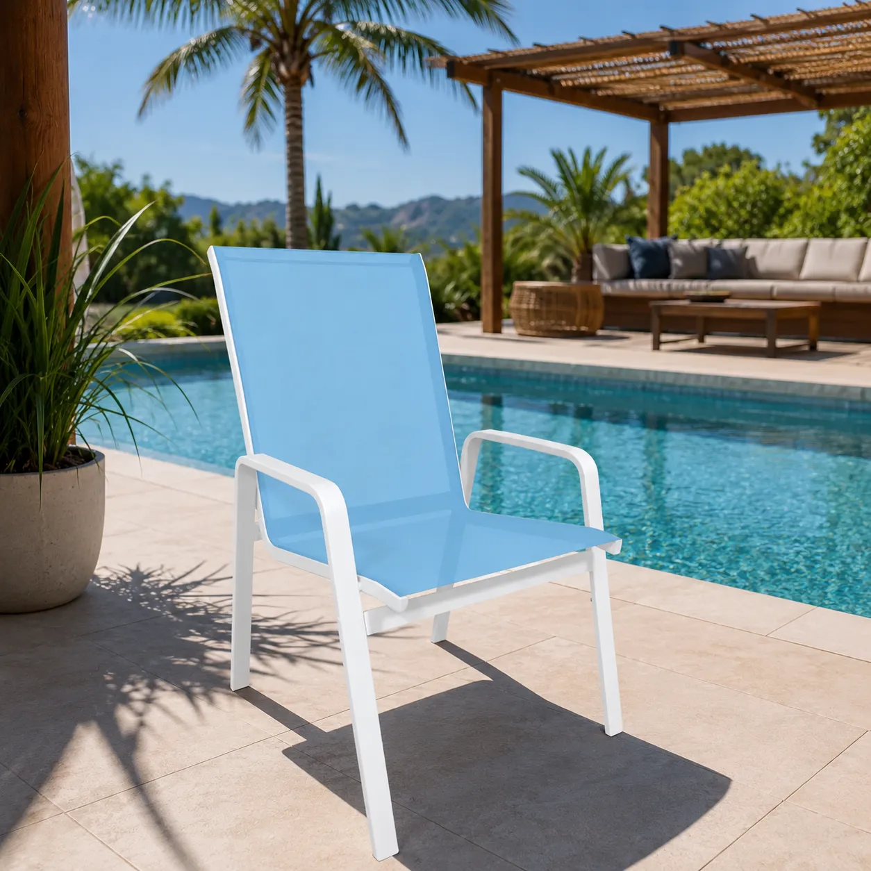Cadeira para Piscina Summer - Alumínio Branco, Tela Sling Azul Claro | Empilhável